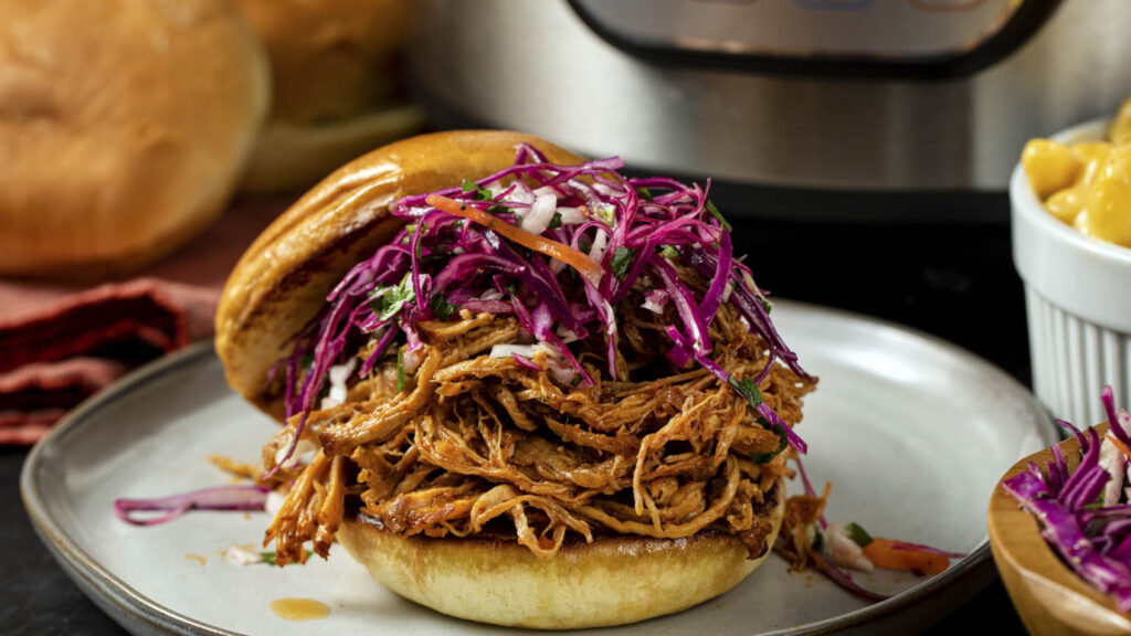 BBQ pulled pork in slow cooker